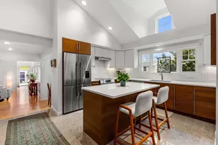 11 Ridge St, Winchester, MA 01890 - Photo 3