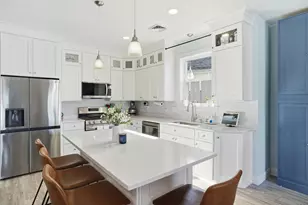 86 Ocean View Ave, Swansea, MA 02777 - Photo 9