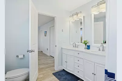 86 Ocean View Ave, Swansea, MA 02777 - Photo 31