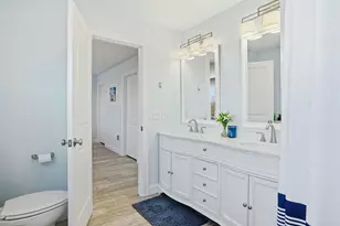 86 Ocean View Ave, Swansea, MA 02777 - Photo 31