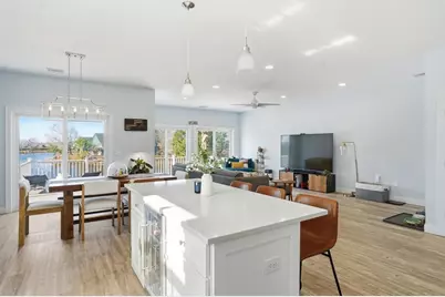 86 Ocean View Ave, Swansea, MA 02777 - Photo 11