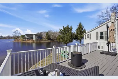 86 Ocean View Ave, Swansea, MA 02777 - Photo 19