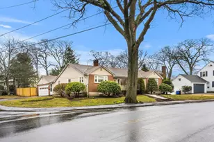 280 Forest Ave, Swampscott, MA 01907 - Photo 3