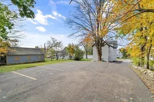 376 Chestnut St, Gardner, MA 01440 - Photo 27