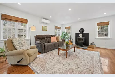 171 Whitins Rd, Sutton, MA 01590 - Photo 9