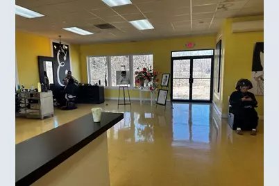 16-24 Arnold Ave, Springfield, MA 01119 - Photo 3