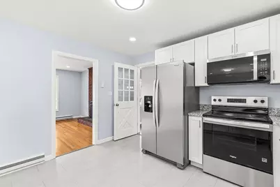 92 Ursula St, Lowell, MA 01854 - Photo 11