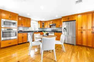 51 Stockdale Rd, Needham, MA 02492 - Photo 3