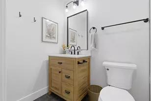 284 Sumner St, Boston, MA 02128 - Photo 19