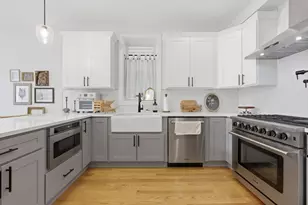 284 Sumner St, Boston, MA 02128 - Photo 11