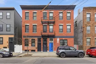 284 Sumner St, Boston, MA 02128 - Photo 27