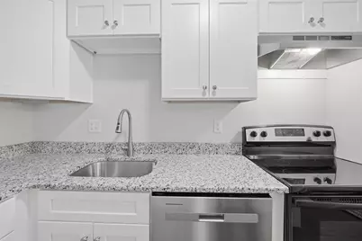 74 Barrett St #302, Northampton, MA 01060 - Photo 15