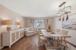 74 Barrett St, Northampton, MA 01060 - Photo 3