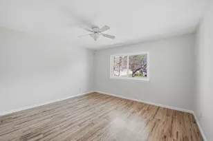 74 Barrett St, Northampton, MA 01060 - Photo 11