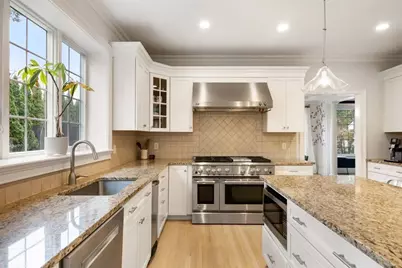 41 Chesterton Rd, Wellesley, MA 02481 - Photo 11