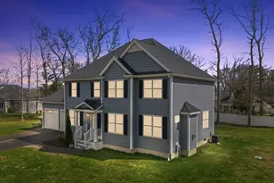 5 Sabrinas Way, Dartmouth, MA 02747 - Photo 1