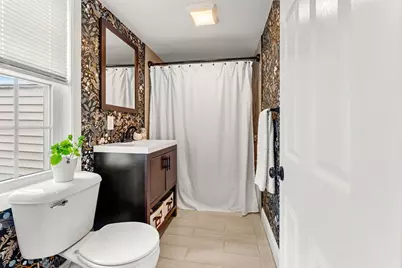 39 Chestnut St, Peabody, MA 01960 - Photo 13