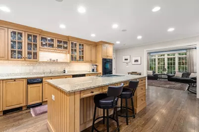 49 Whittier Road, Wellesley, MA 02481 - Photo 13