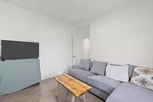 86 Fremont St, Somerville, MA 02145 - Photo 17