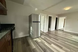 9 Granville St, Haverhill, MA 01832 - Photo 3