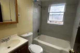 296 Wood Ave, Boston, MA 02136 - Photo 9