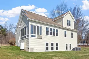 1 Victoria Dr, Leicester, MA 01542 - Photo 3