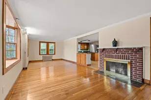 380 Cross St, Winchester, MA 01890 - Photo 9