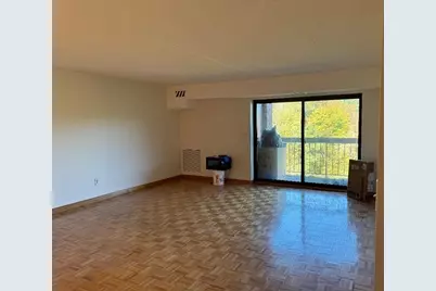 289 Elm St #U 61, Medford, MA 02155 - Photo 3