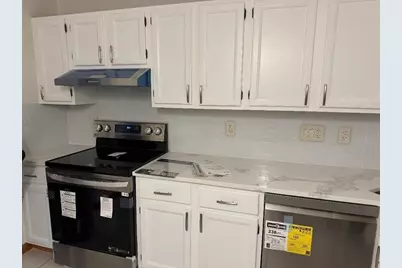 289 Elm St #U 61, Medford, MA 02155 - Photo 5
