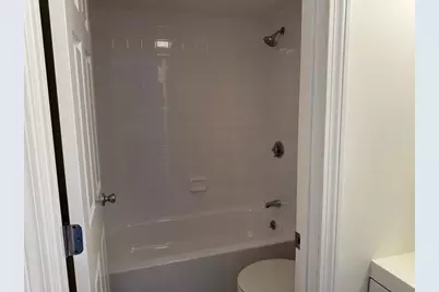 289 Elm St #U 61, Medford, MA 02155 - Photo 9