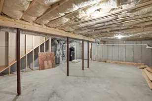 2 Valley Run Dr, Attleboro, MA 02703 - Photo 35