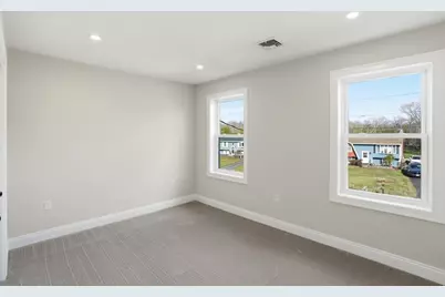 2 Valley Run Dr, Attleboro, MA 02703 - Photo 27