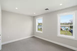 2 Valley Run Dr, Attleboro, MA 02703 - Photo 27