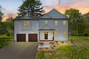 2 Valley Run Dr, Attleboro, MA 02703 - Photo 3