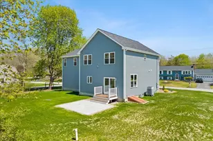 12 Valley Run Dr, Attleboro, MA 02703 - Photo 7