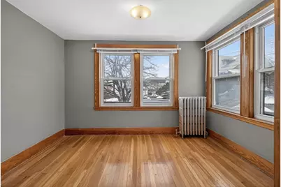 27 S Crescent Circuit, Boston, MA 02135 - Photo 5