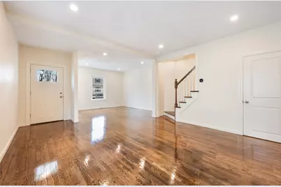 2-4 Brechin Ter, Andover, MA 01810 - Photo 5