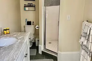 54 Chestnut St, Boston, MA 02129 - Photo 11