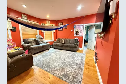 20 Salem St, Lynn, MA 01905 - Photo 3