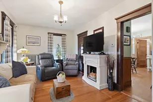 24 Fairview Ave, Swampscott, MA 01907 - Photo 3