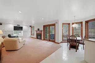 41 Ashton Ln, South Hadley, MA 01075 - Photo 15