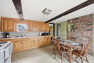 111 South St, Bernardston, MA 01337 - Photo 11