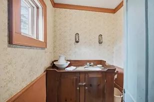 111 South St, Bernardston, MA 01337 - Photo 15