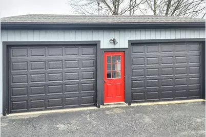 64 Livingstone Ave, Beverly, MA 01915 - Photo 3