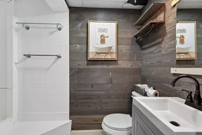 296 Chace St, Clinton, MA 01510 - Photo 19