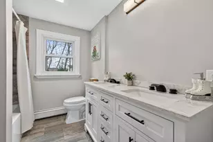 296 Chace St, Clinton, MA 01510 - Photo 13