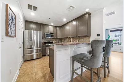 215 Harvard St #13, Medford, MA 02155 - Photo 9