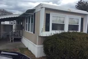 131 Washington St, Foxboro, MA 02760 - Photo 1