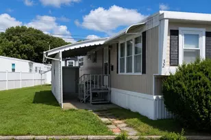 131 Washington St, Foxboro, MA 02760 - Photo 1
