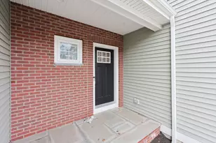 8 Riverstone Way, Franklin, MA 02038 - Photo 3